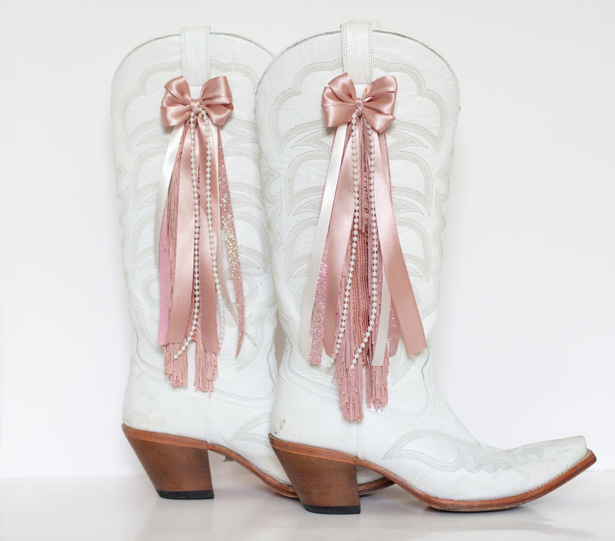 The Jolene Bow